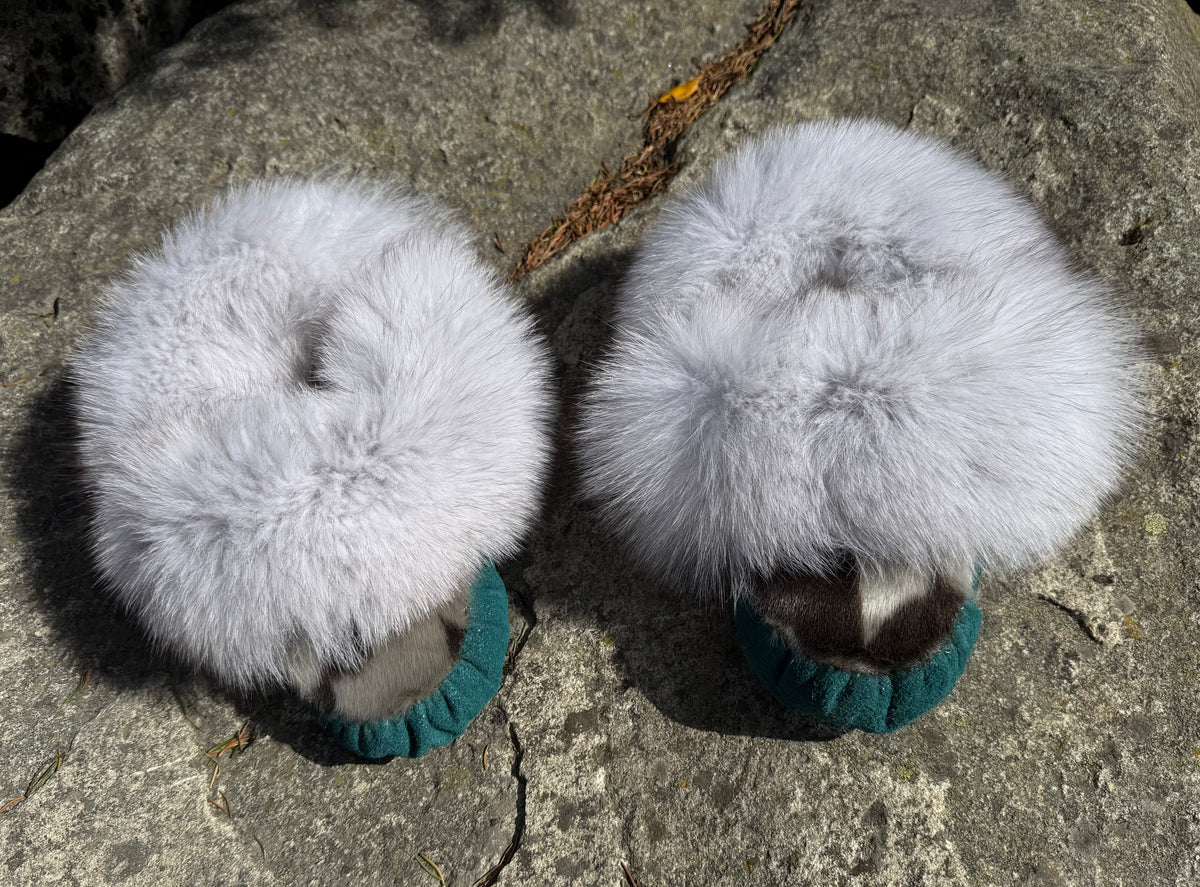 Tukautek ( Slippers)